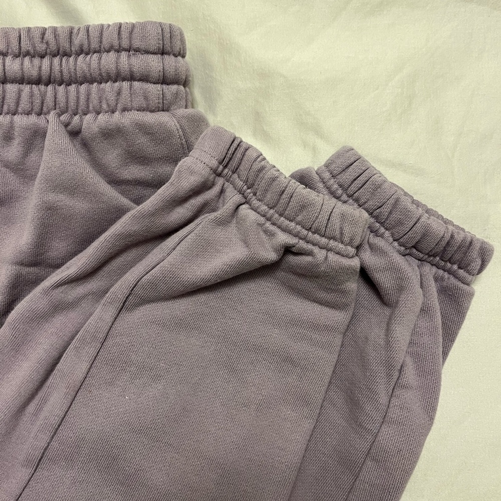 TNA Aritzia Cozy Mid-rise Fleece Purple Boyfriend Sweatpant Jogger - Picture 5 of 7